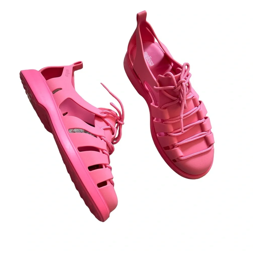 Melissa match sneaker